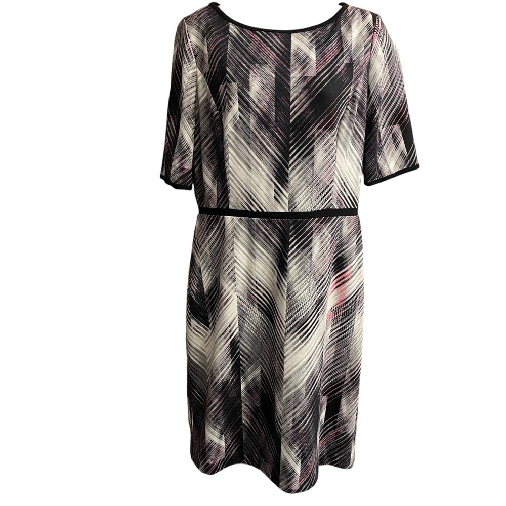 Vince Camuto Knit A-Line Dress Short Sleeve Size 12 Colour Black/Gray/White/Pink